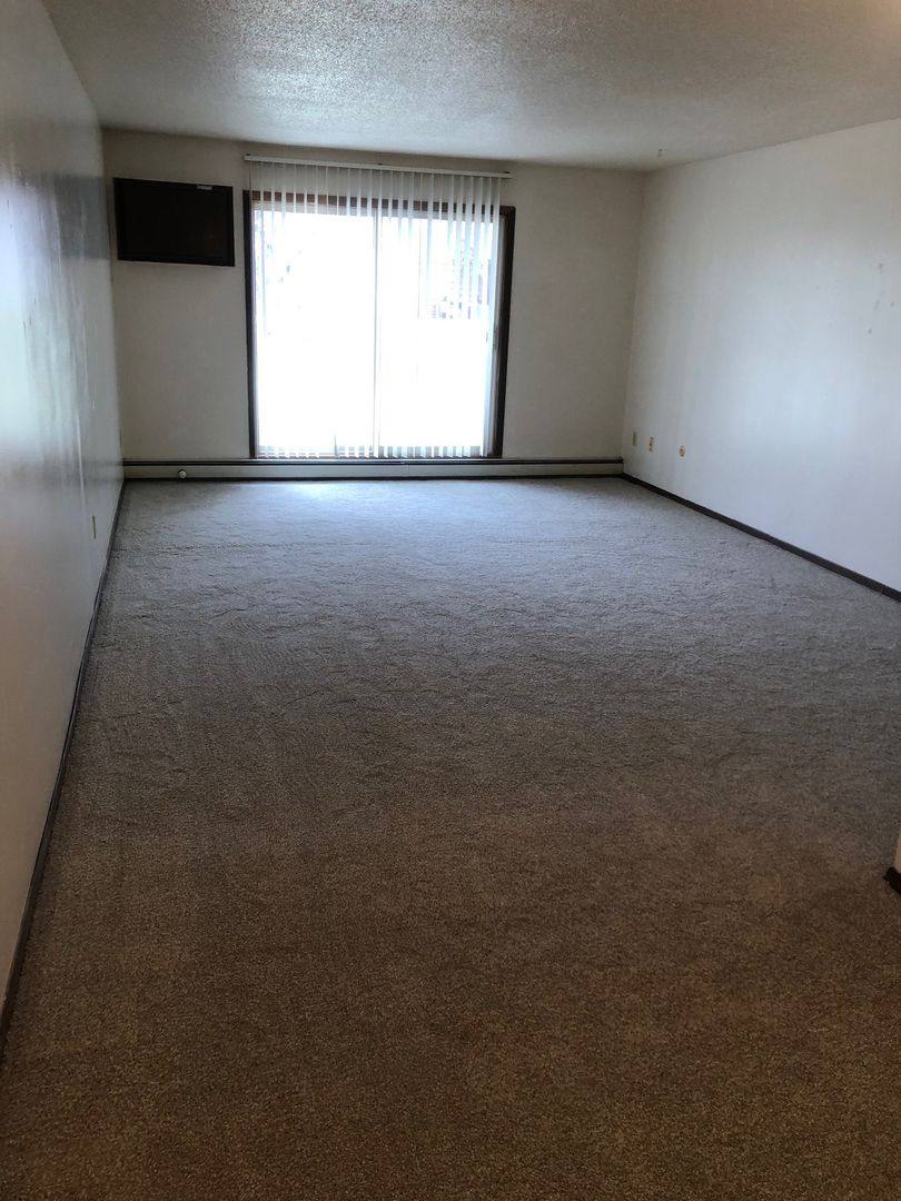 Apartment for rent at 2300 W 9th St, Sioux Falls, SD 57104