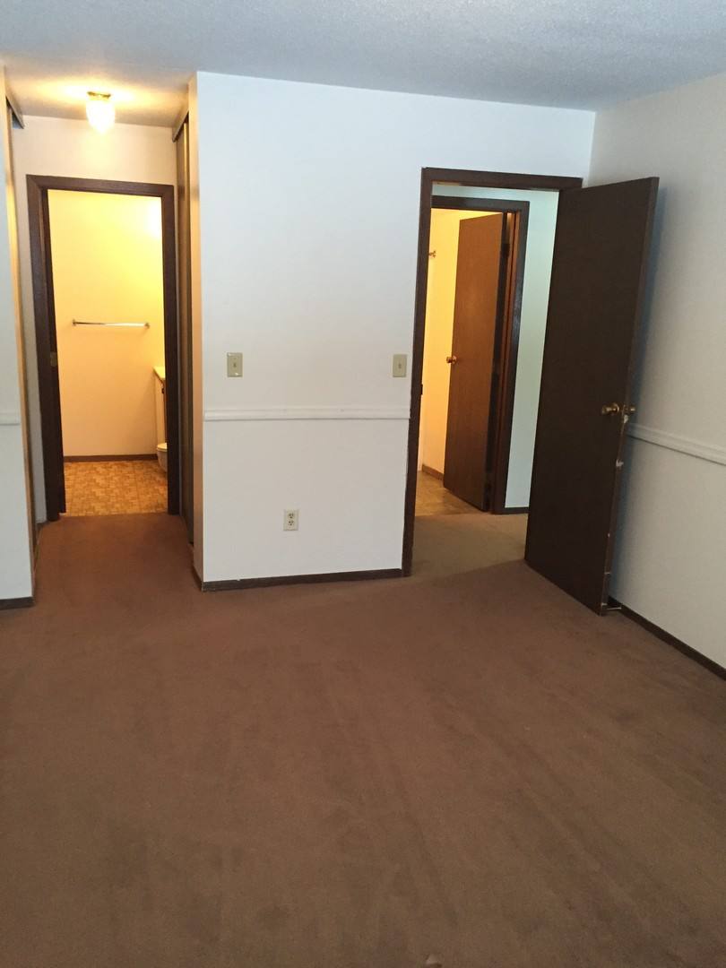 Apartment for rent at 2300 W 9th St, Sioux Falls, SD 57104
