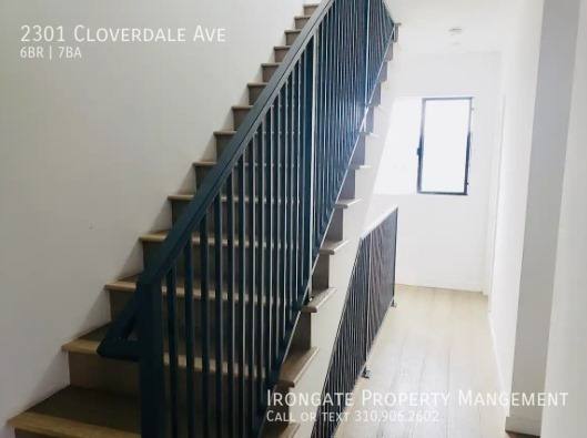 Townhouse for rent at 2301 Cloverdale Ave, Los Angeles, CA 90016
