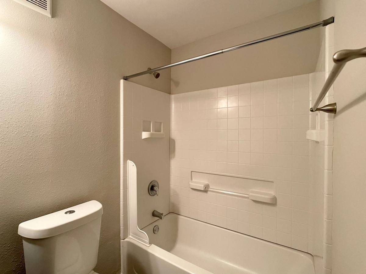 Apartment for rent at 910 Duncan Lane, Austin, TX 78705