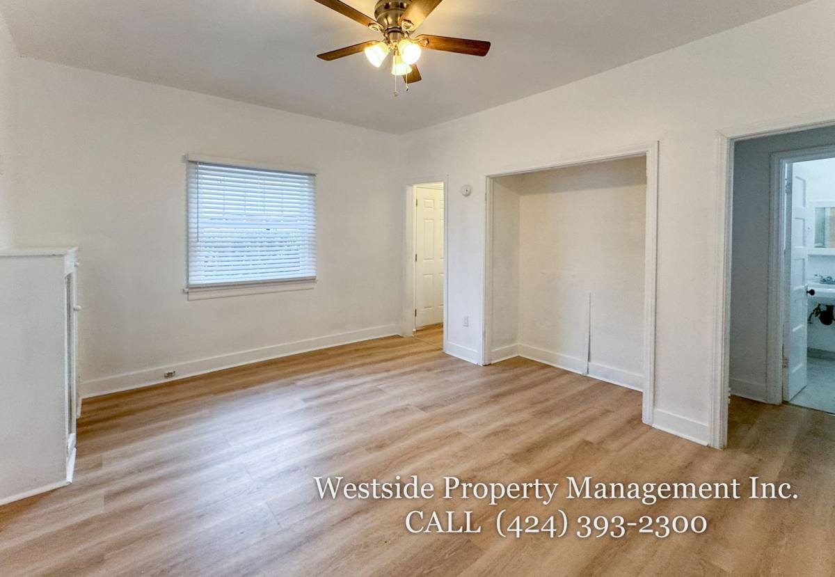 Apartment for rent at 1331 17th St E, Santa Monica, CA 90404
