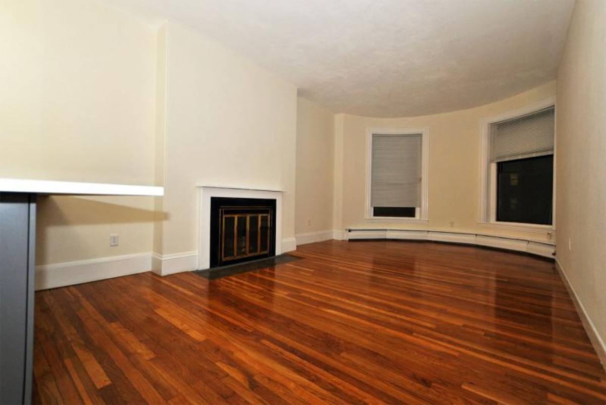 Apartment for rent at 922 Beacon St, Boston, MA 02215