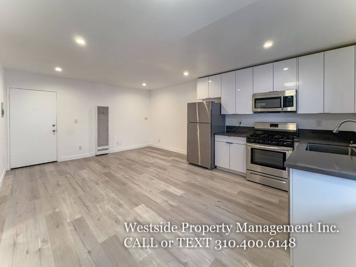 Apartment for rent at 3536 Hughes Ave #105, Los Angeles, CA 90034
