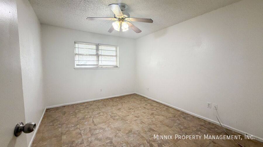 Townhouse for rent at 7306 Ave W #B, Lubbock, TX 79423