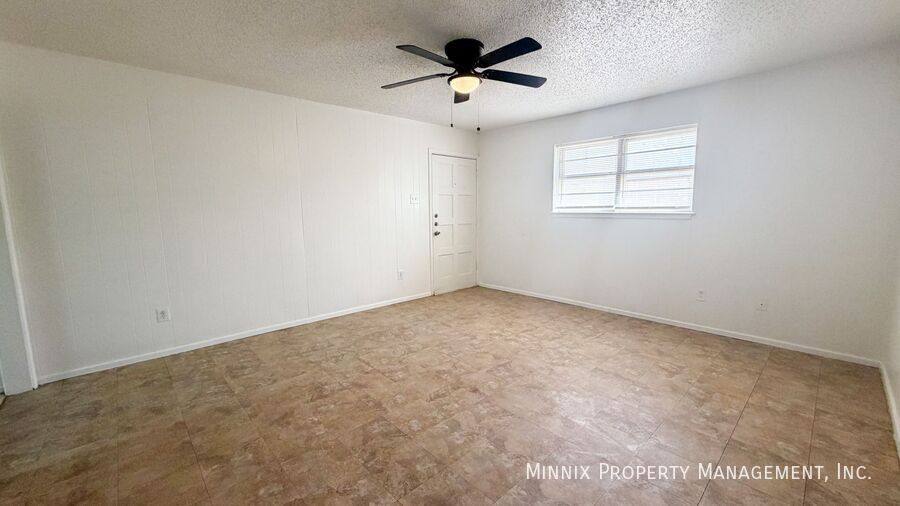 Townhouse for rent at 7306 Ave W #B, Lubbock, TX 79423