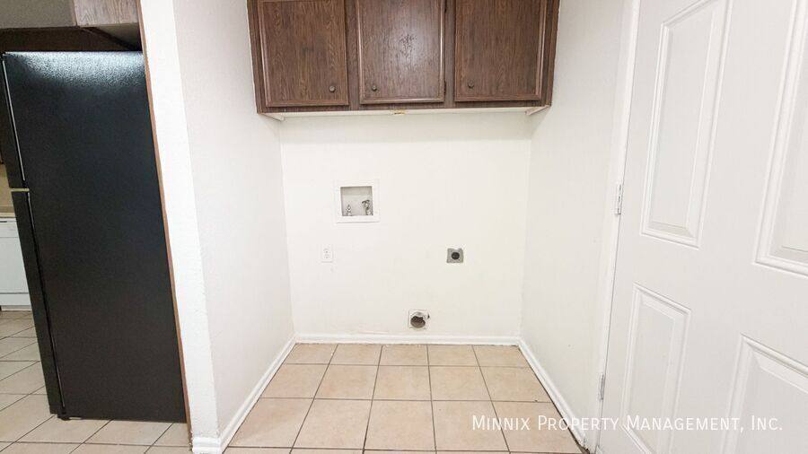 Townhouse for rent at 7306 Ave W #B, Lubbock, TX 79423