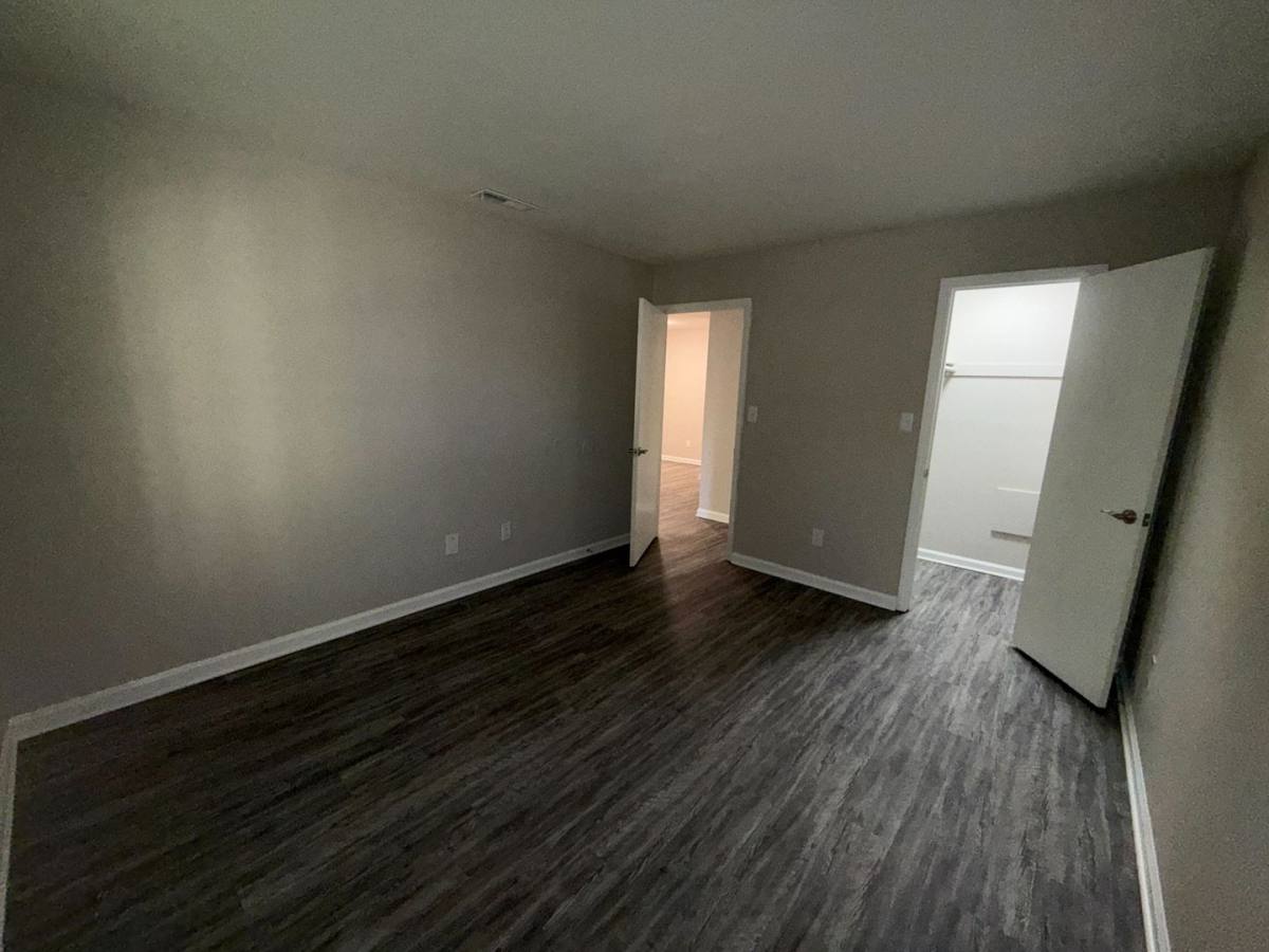 Apartment for rent at 3712 W Ave, Greensboro, NC 27407