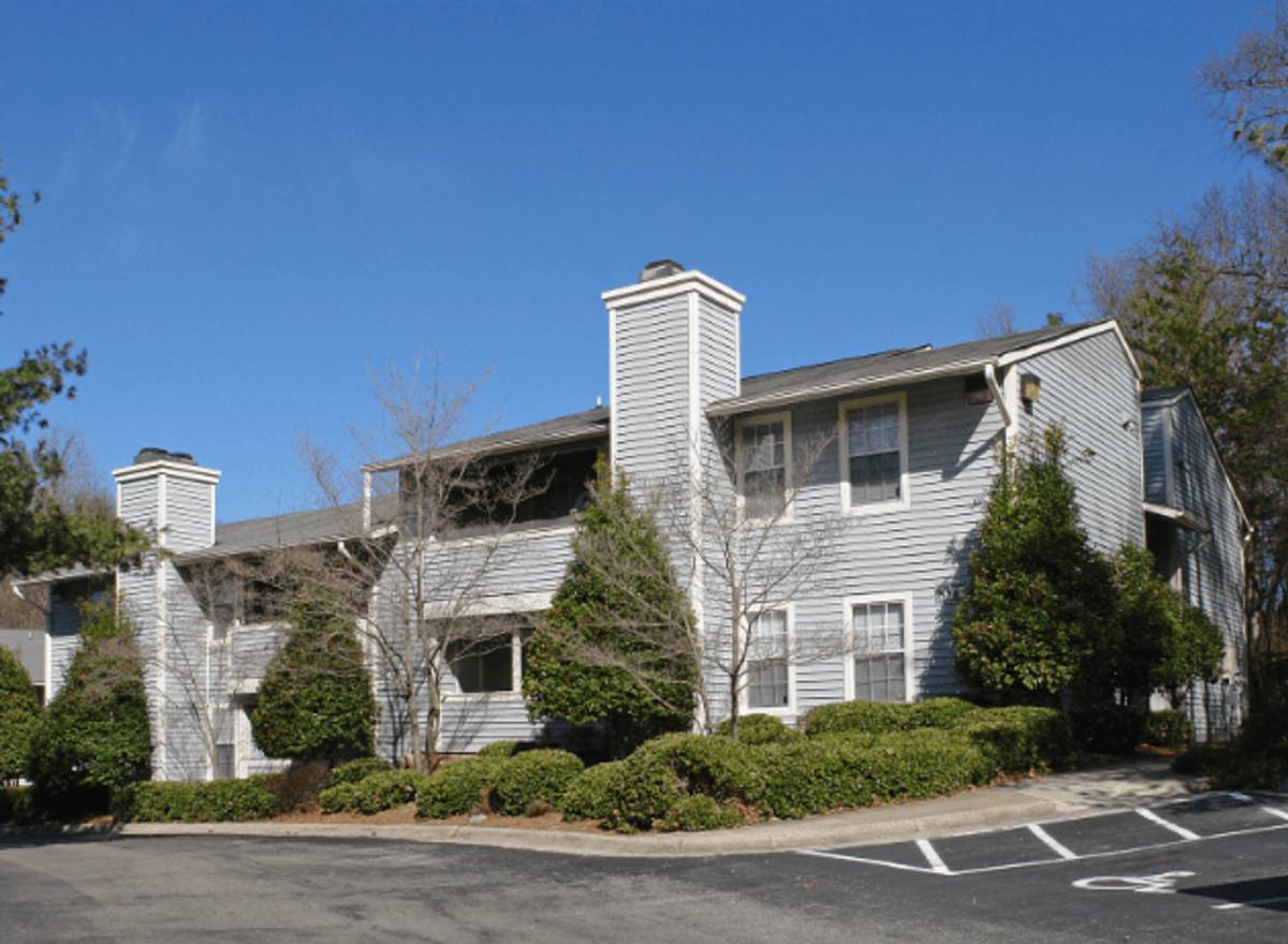 Apartment for rent at 3712 W Ave, Greensboro, NC 27407