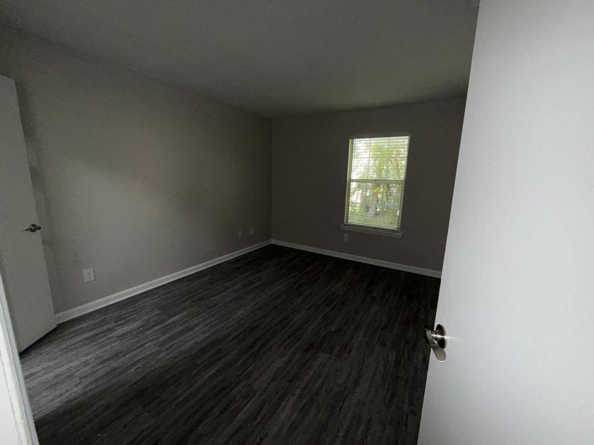 Apartment for rent at 3712 W Ave, Greensboro, NC 27407