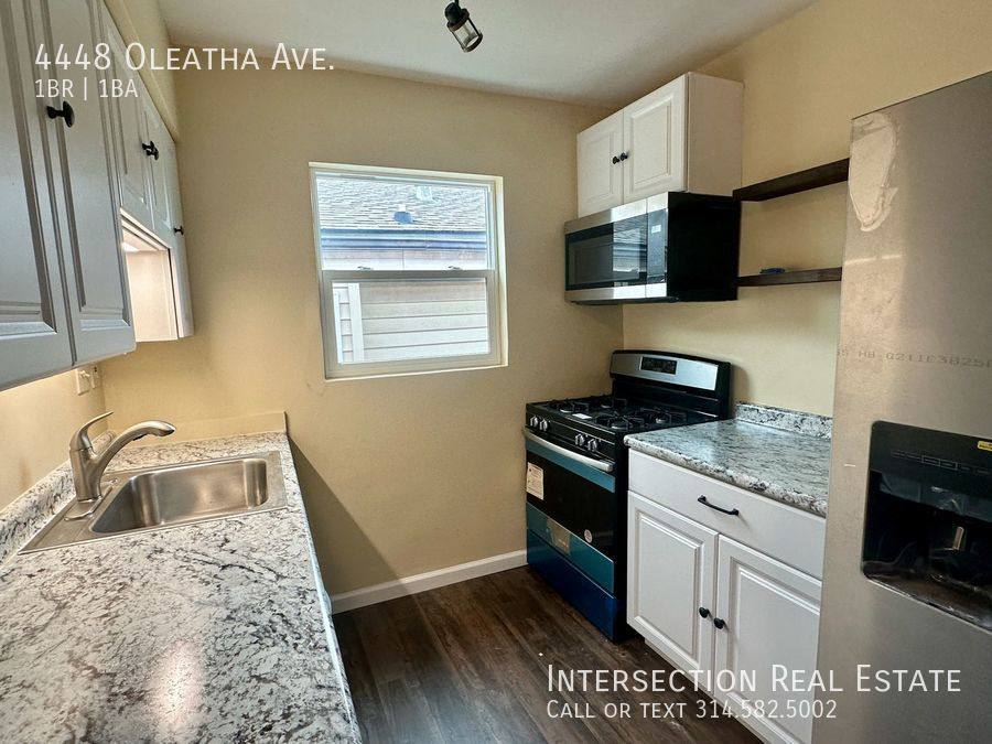 Apartment for rent at 4448 Oleatha Ave, Saint Louis, MO 63116