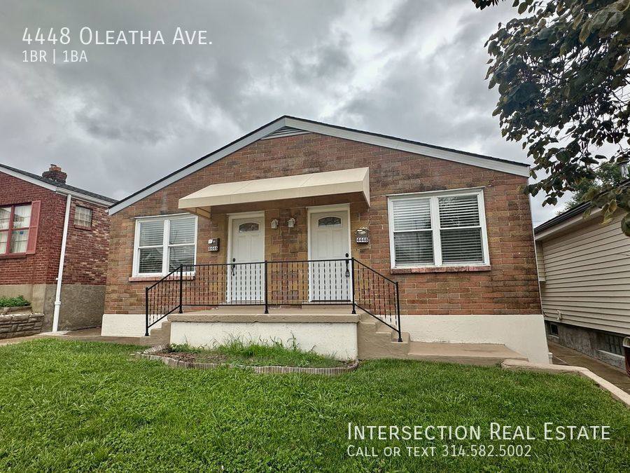 Apartment for rent at 4448 Oleatha Ave, Saint Louis, MO 63116