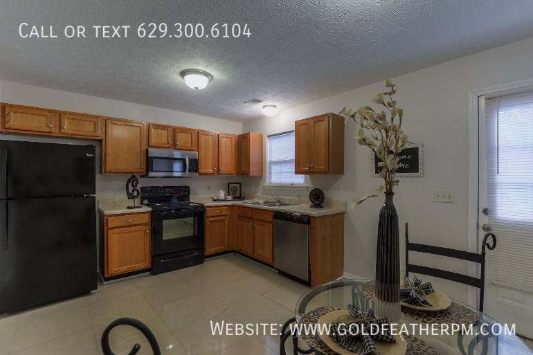 Townhouse for rent at 1363 Benley St, Murfreesboro, TN 37130
