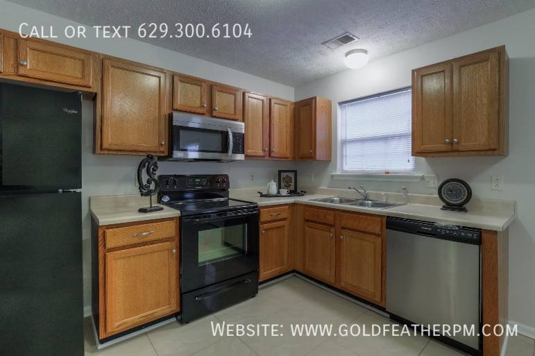 Townhouse for rent at 1363 Benley St, Murfreesboro, TN 37130