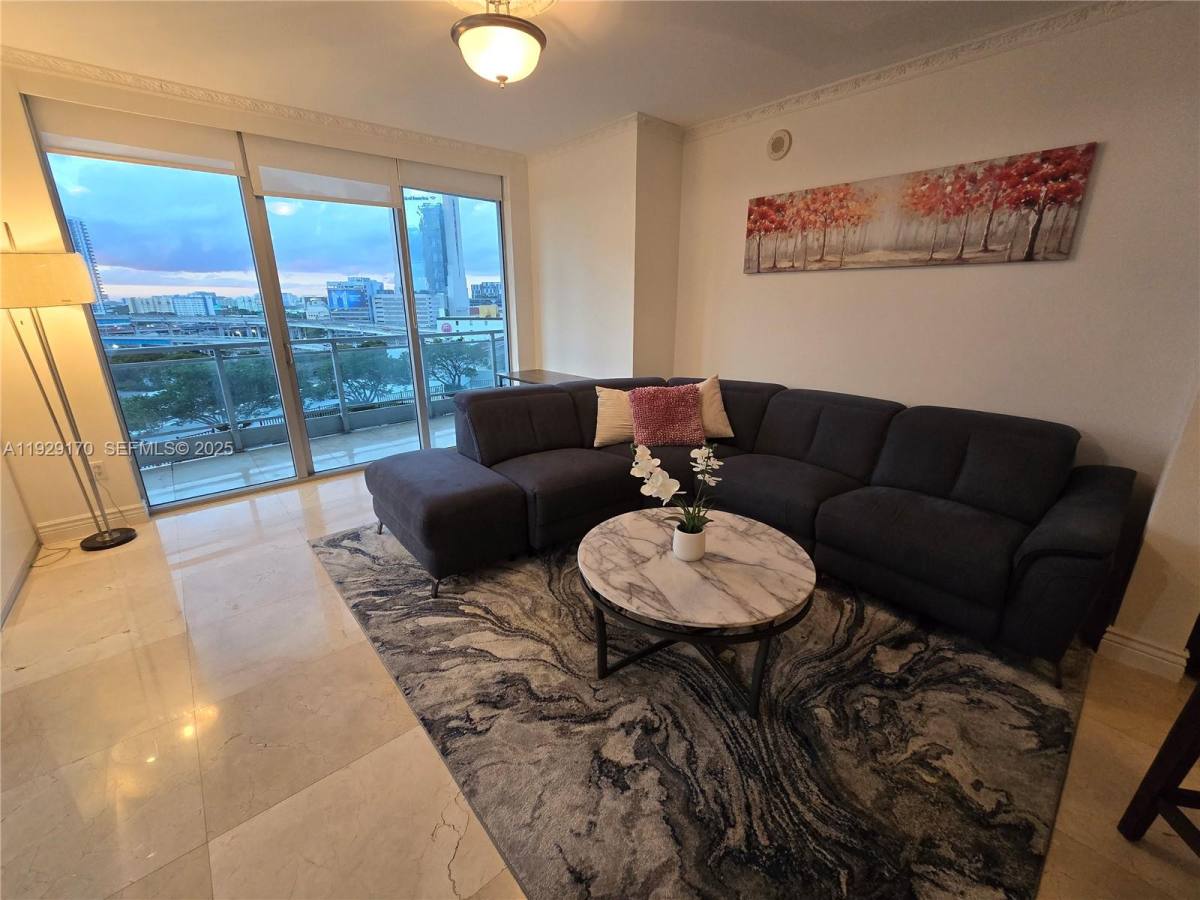 Apartment for rent at 90 SW 3rd St #1110, Miami, FL 33130