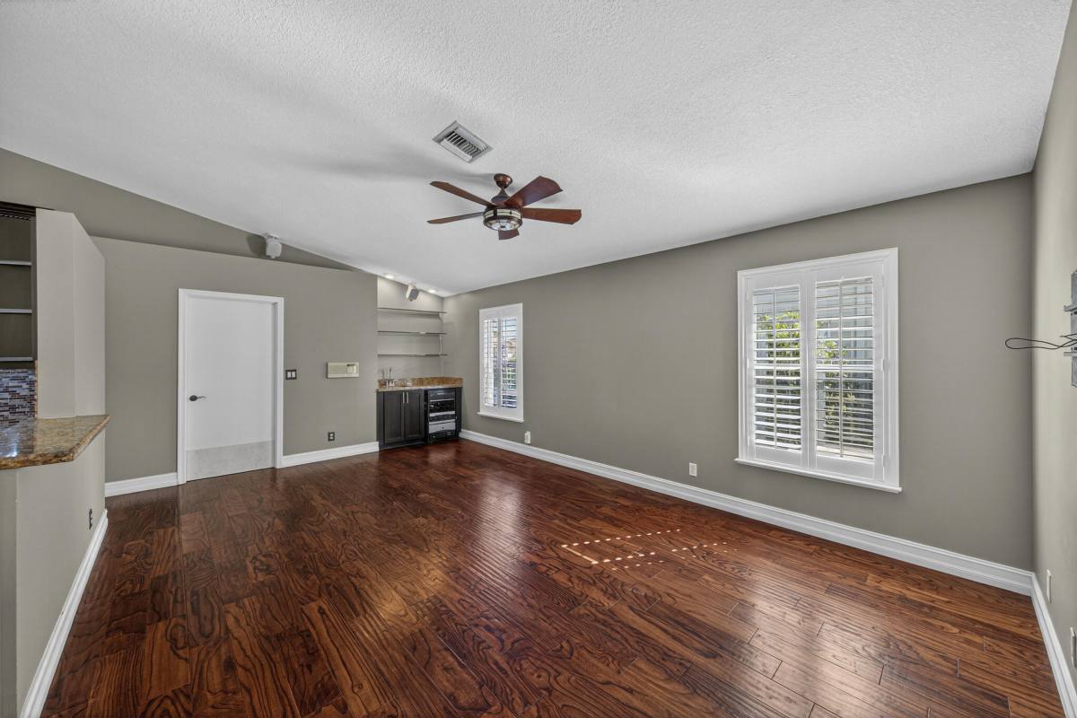 Apartment for rent at 9121 Paragon Way, Boynton Beach, FL 33472