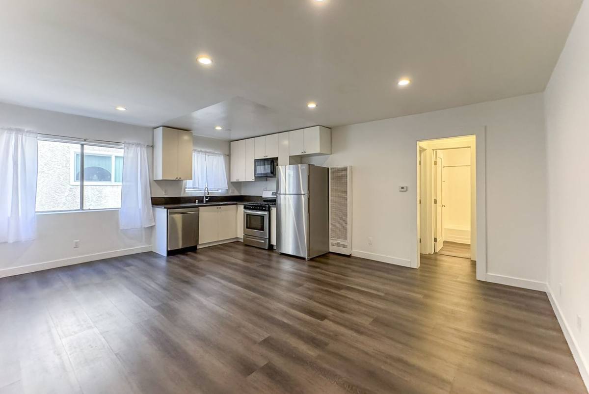 Apartment for rent at 3536 Hughes Ave #102, Los Angeles, CA 90034