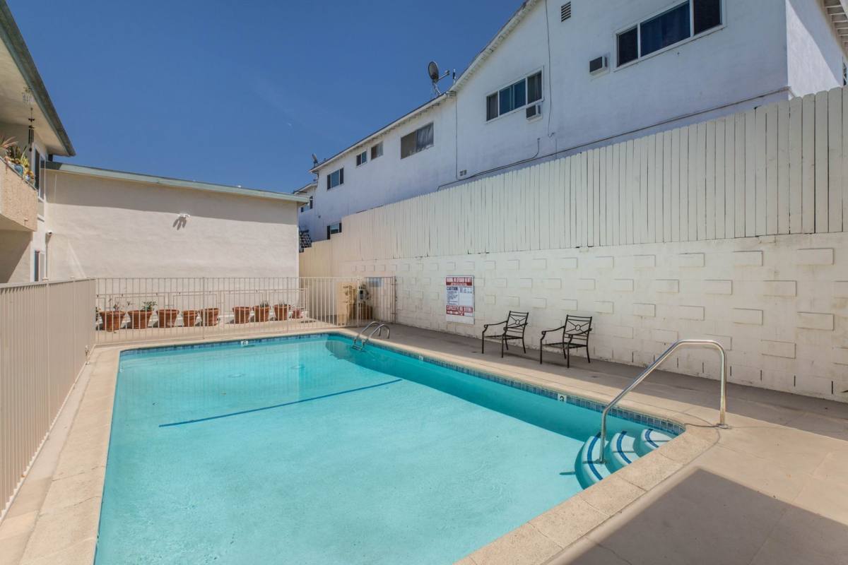 Condo for rent at 2621 Centinela Ave #14, Santa Monica, CA 90405