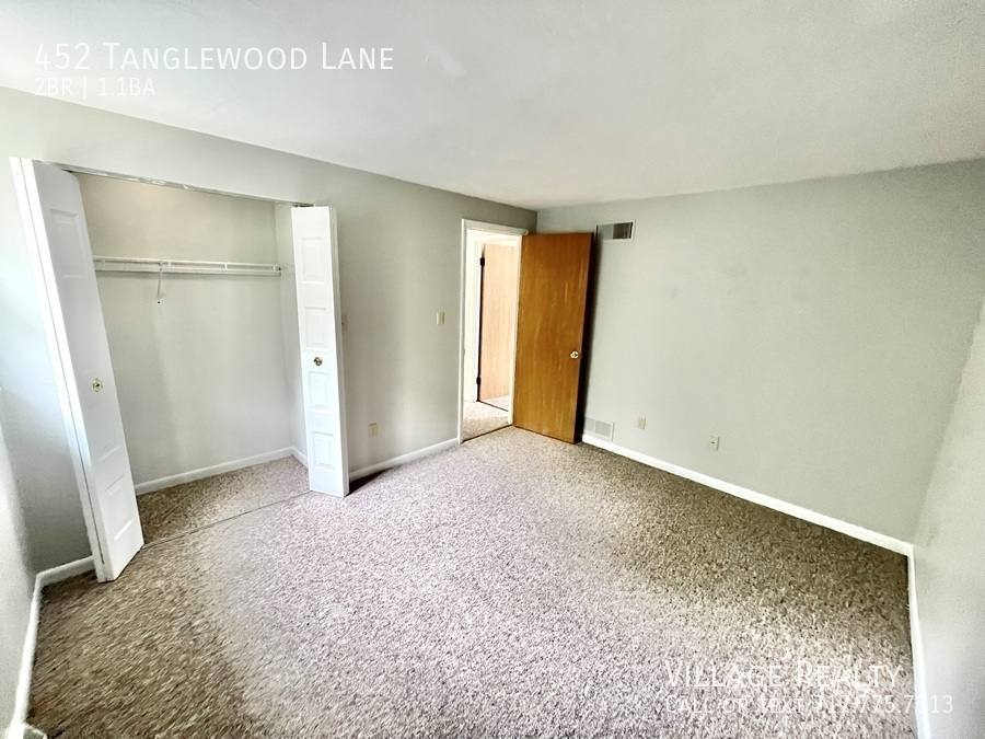 Townhouse for rent at 452 Tanglewood Lane, Dallastown, PA 17313