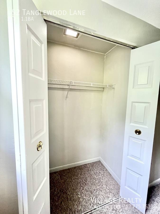 Townhouse for rent at 452 Tanglewood Lane, Dallastown, PA 17313