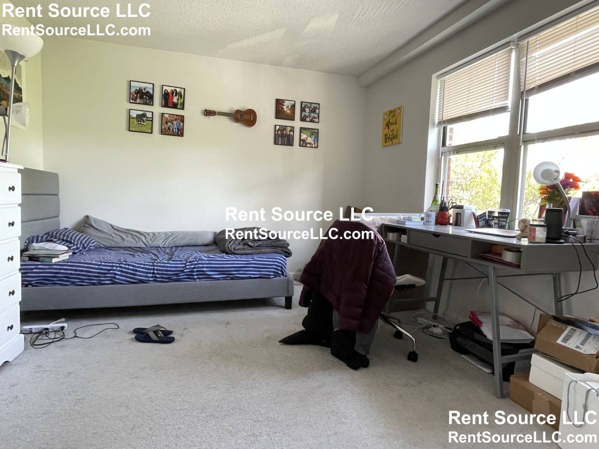 Townhouse for rent at 175 Beacon St #102, Somerville, MA 02143
