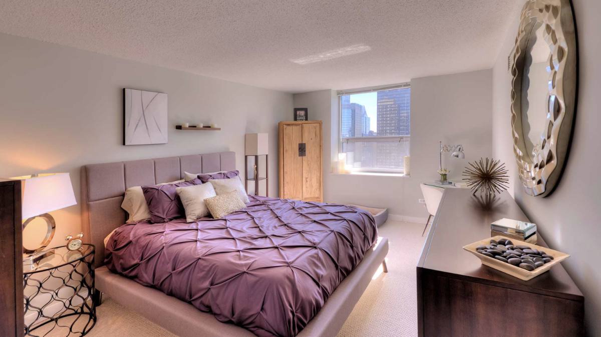 Apartment for rent at 544 N State St, Chicago, IL 60654