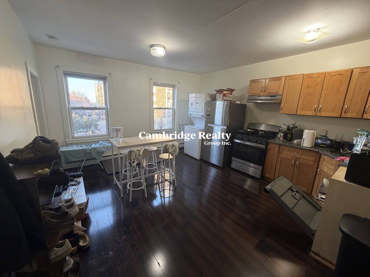 Apartment for rent at 1576 Tremont St #3T, Roxbury Crossing, MA 02120