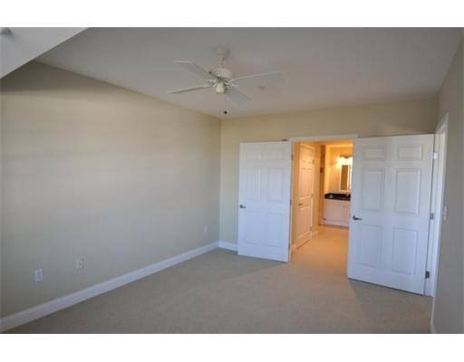 Apartment for rent at 12 Highpoint Circle #8-710, Quincy, MA 02169