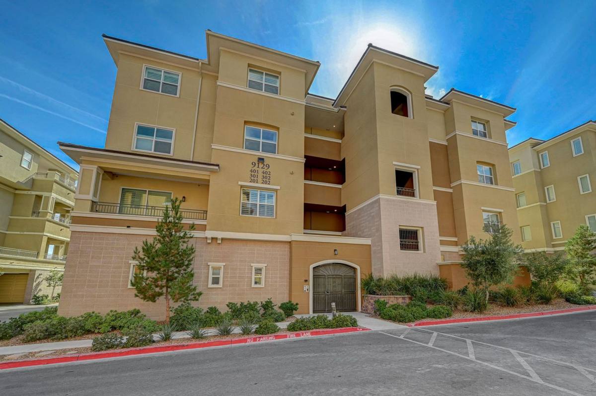 Condo for rent at 9129 Las Manaitas Ave, Las Vegas, NV 89144