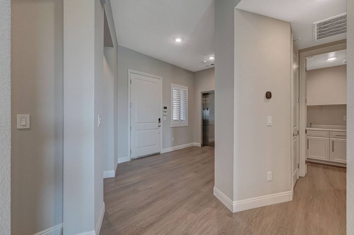 Condo for rent at 9129 Las Manaitas Ave, Las Vegas, NV 89144