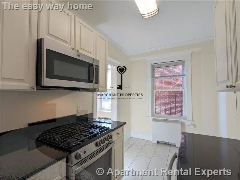 Apartment for rent at 16 Chauncy St #2, Cambridge, MA 02138