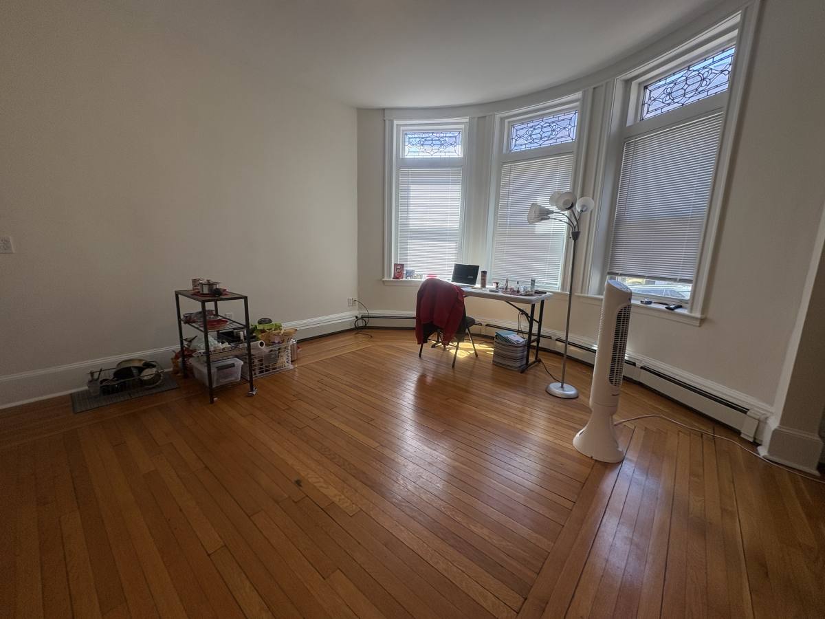 Apartment for rent at 17 Fairbanks St #12-1, Brookline, MA 02446