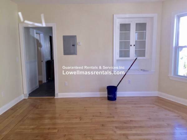 House for rent at 1211 Middlesex St #1, Lowell, MA 01851