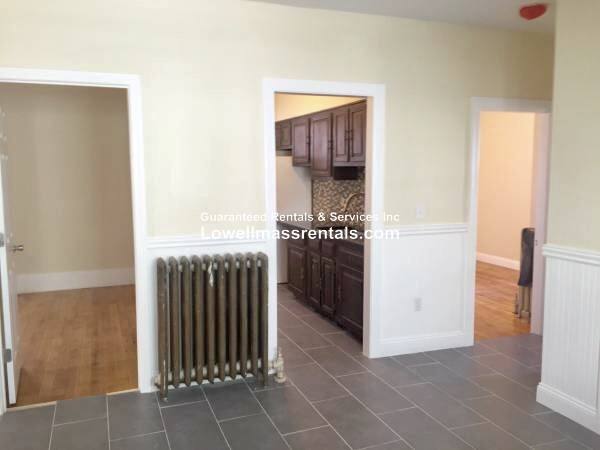 House for rent at 1211 Middlesex St #1, Lowell, MA 01851