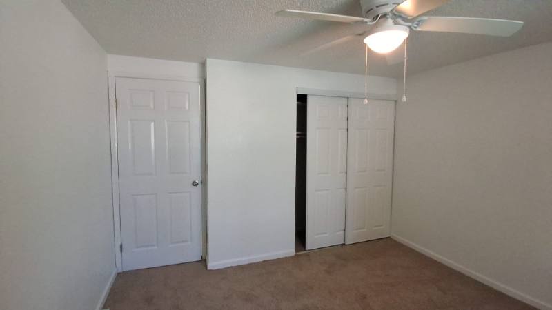 Apartment for rent at 33305 Ryan Dr, Leesburg, FL 34788