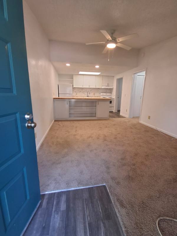 Apartment for rent at 33305 Ryan Dr, Leesburg, FL 34788