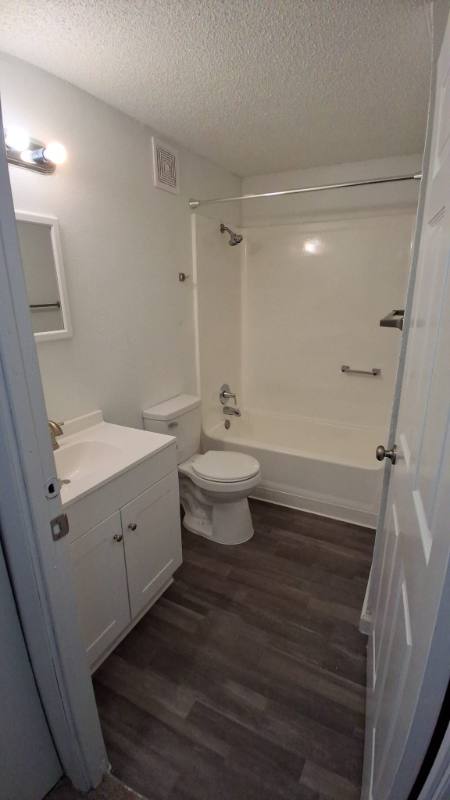Apartment for rent at 33305 Ryan Dr, Leesburg, FL 34788