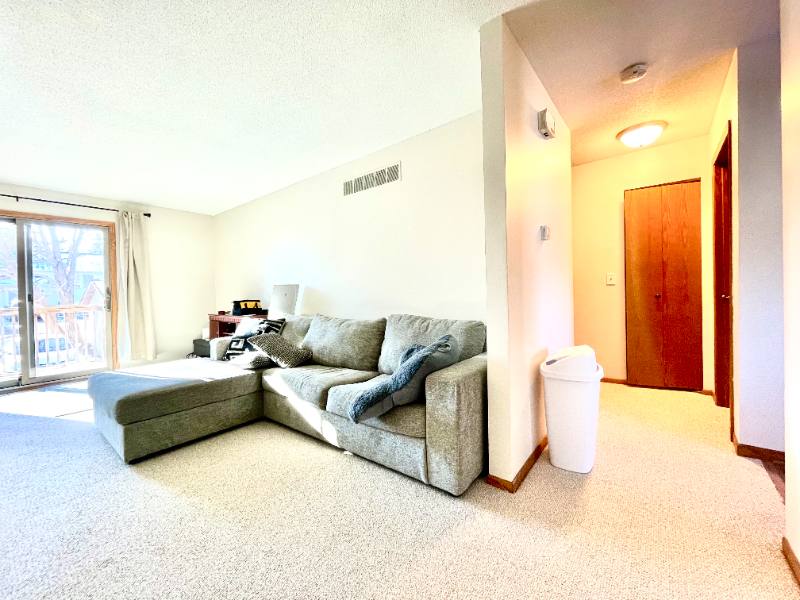 Apartment for rent at 460 Stanley St #2, Saint Paul, MN 55118