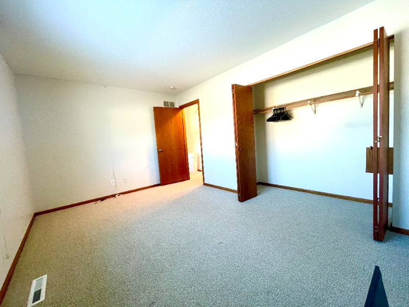 Apartment for rent at 460 Stanley St #2, Saint Paul, MN 55118