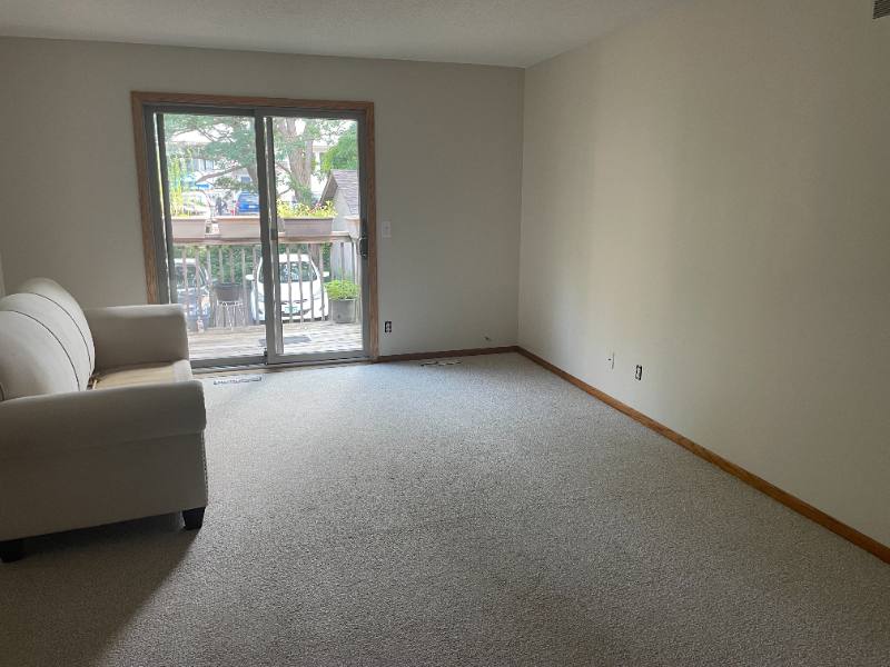 Apartment for rent at 460 Stanley St #2, Saint Paul, MN 55118