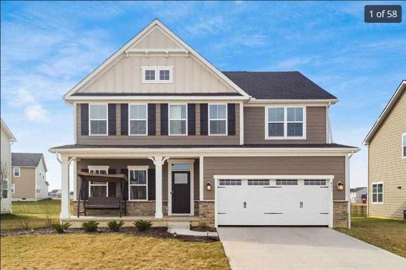 House for rent at 951 Blackmore Dr, Delaware, OH 43015