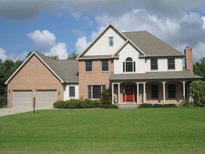 House for rent at 1895 Highbank Dr, Saint Joseph, MI 49085