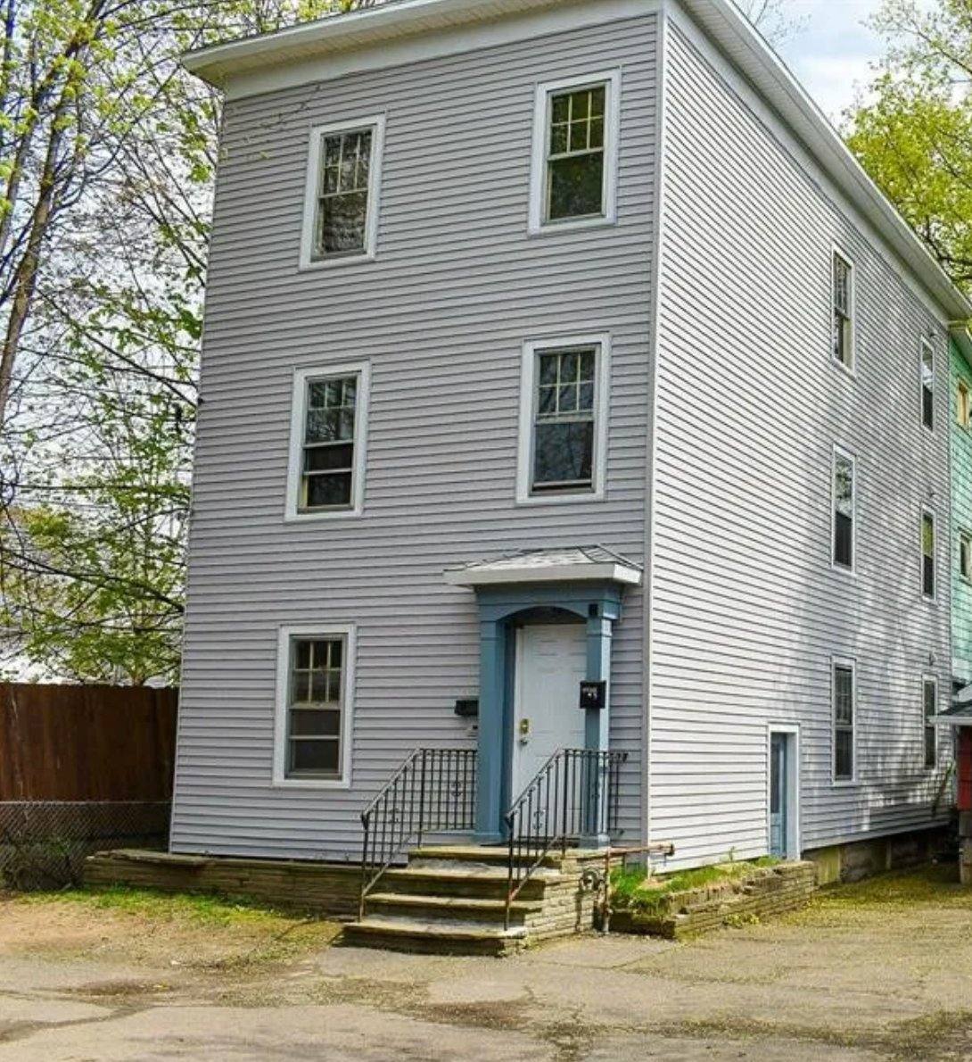 Apartment for rent at 1706 Tracy St #3R, Endicott, NY 13760