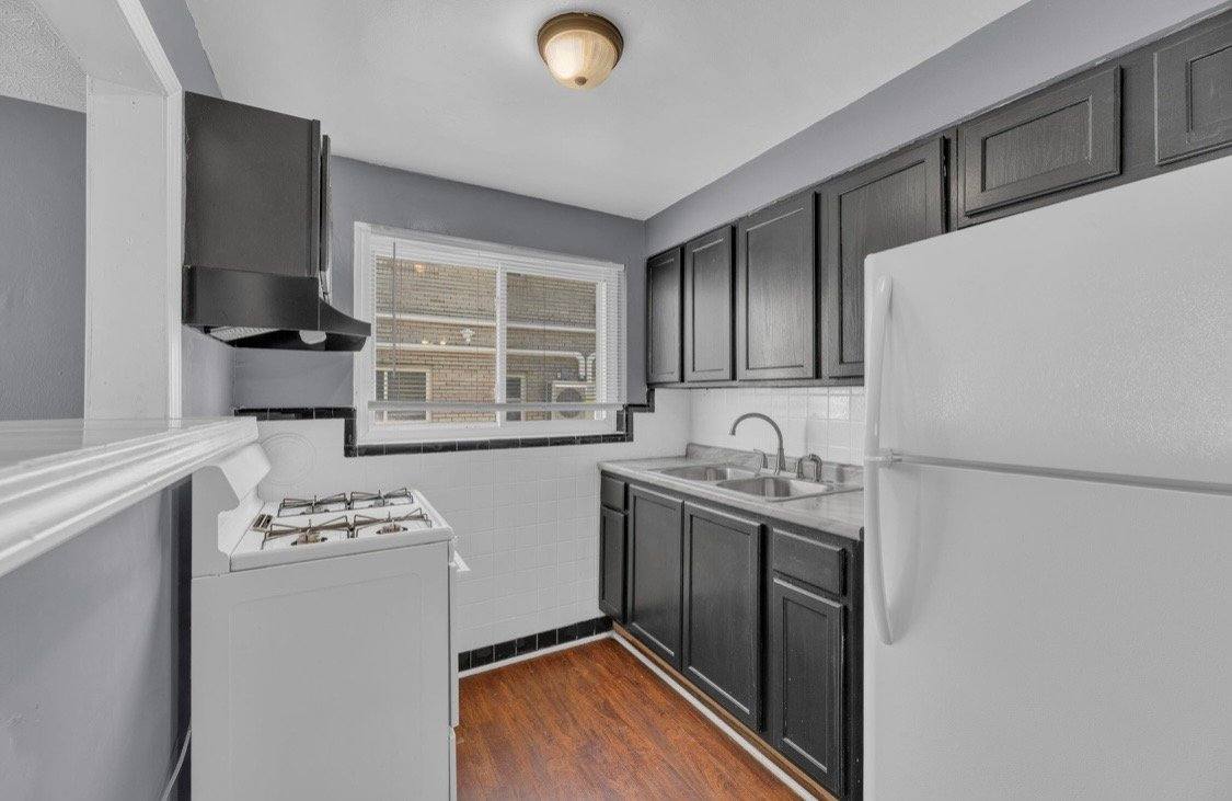 Apartment for rent at 1631 Summit Ave #2, Cincinnati, OH 45237