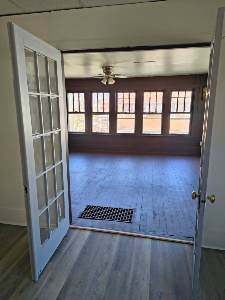House for rent at 225 E 5th Ave, Altoona, PA 16602