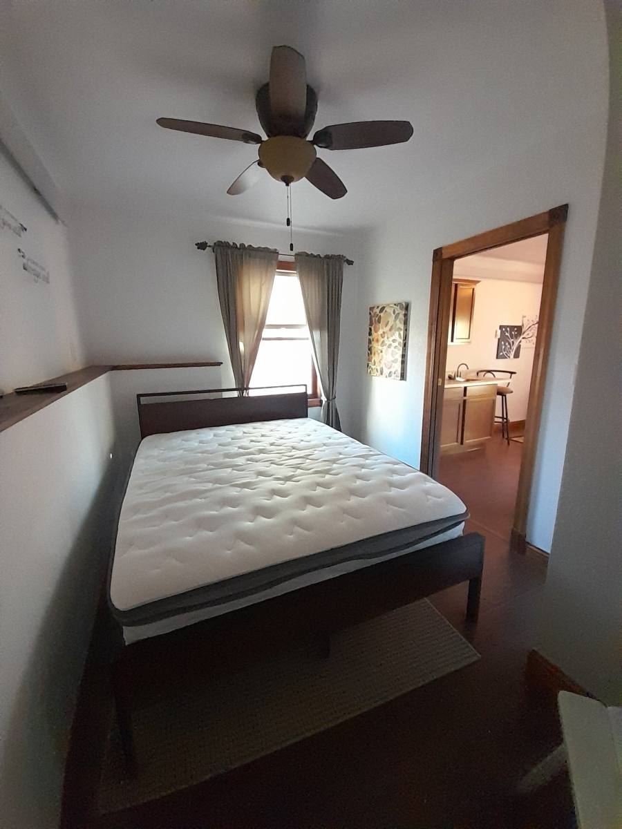 Apartment for rent at 337 S 5th St #IN Back Attached To, Hot Springs, SD 57747