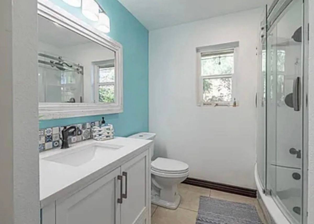 House for rent at 33656 Tradepost Rd, Acton, CA 93510