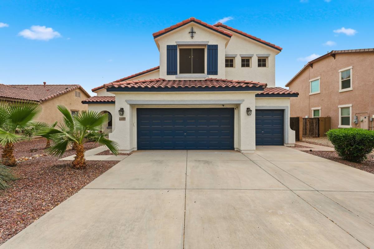 House for rent at 12175 W Chase Lane, Avondale, AZ 85323