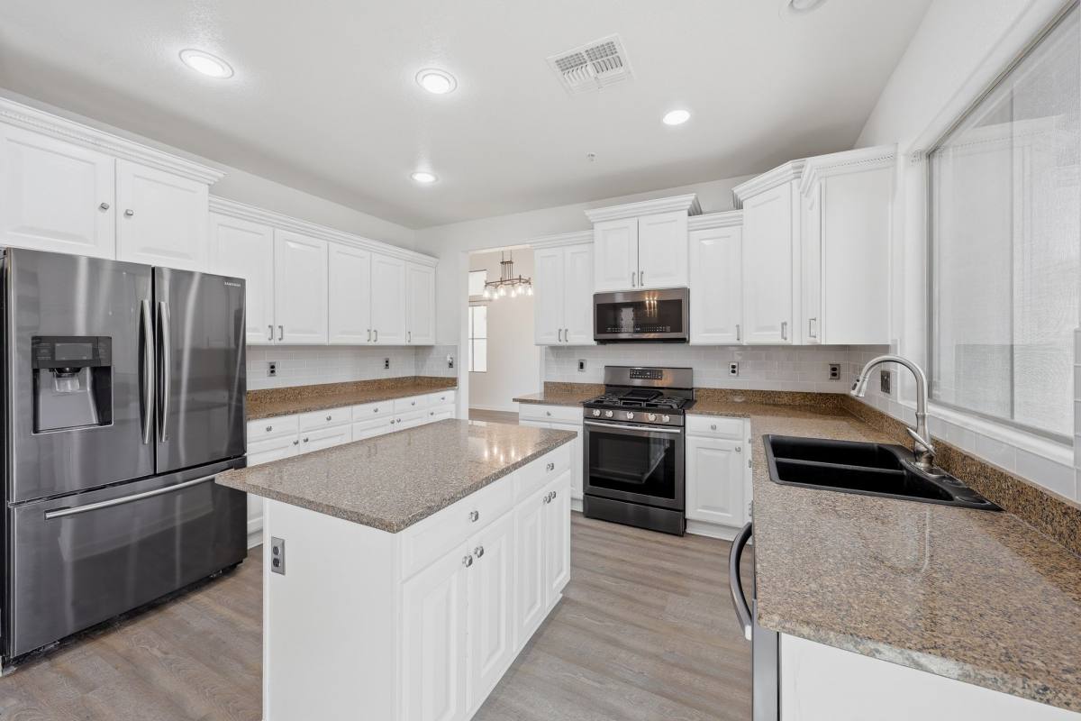 House for rent at 12175 W Chase Lane, Avondale, AZ 85323