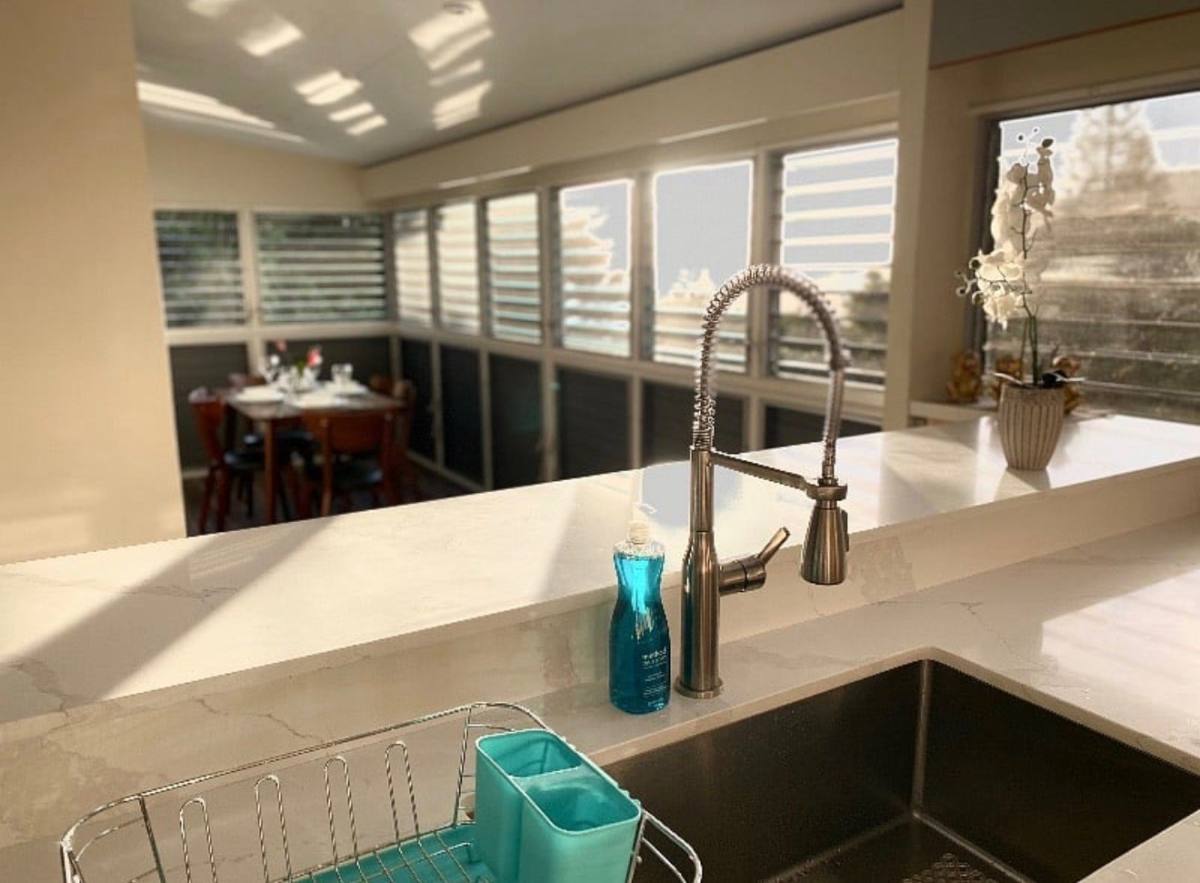 Apartment for rent at 3321 Anoai Place, Honolulu, HI 96822