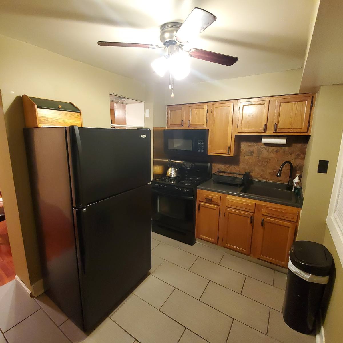 Townhouse for rent at 1222 N Spring St, Baltimore, MD 21213